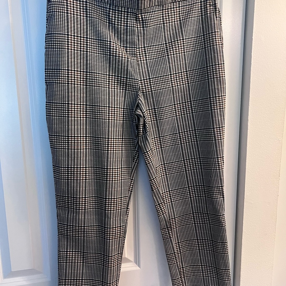 Women’s Black and White Checkered Pants